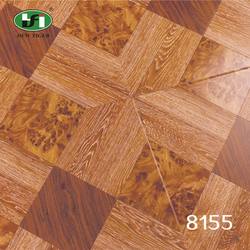 Luhu parquet floor American antique personalized home floor 12mm real wood grain laminate floor environmental protection