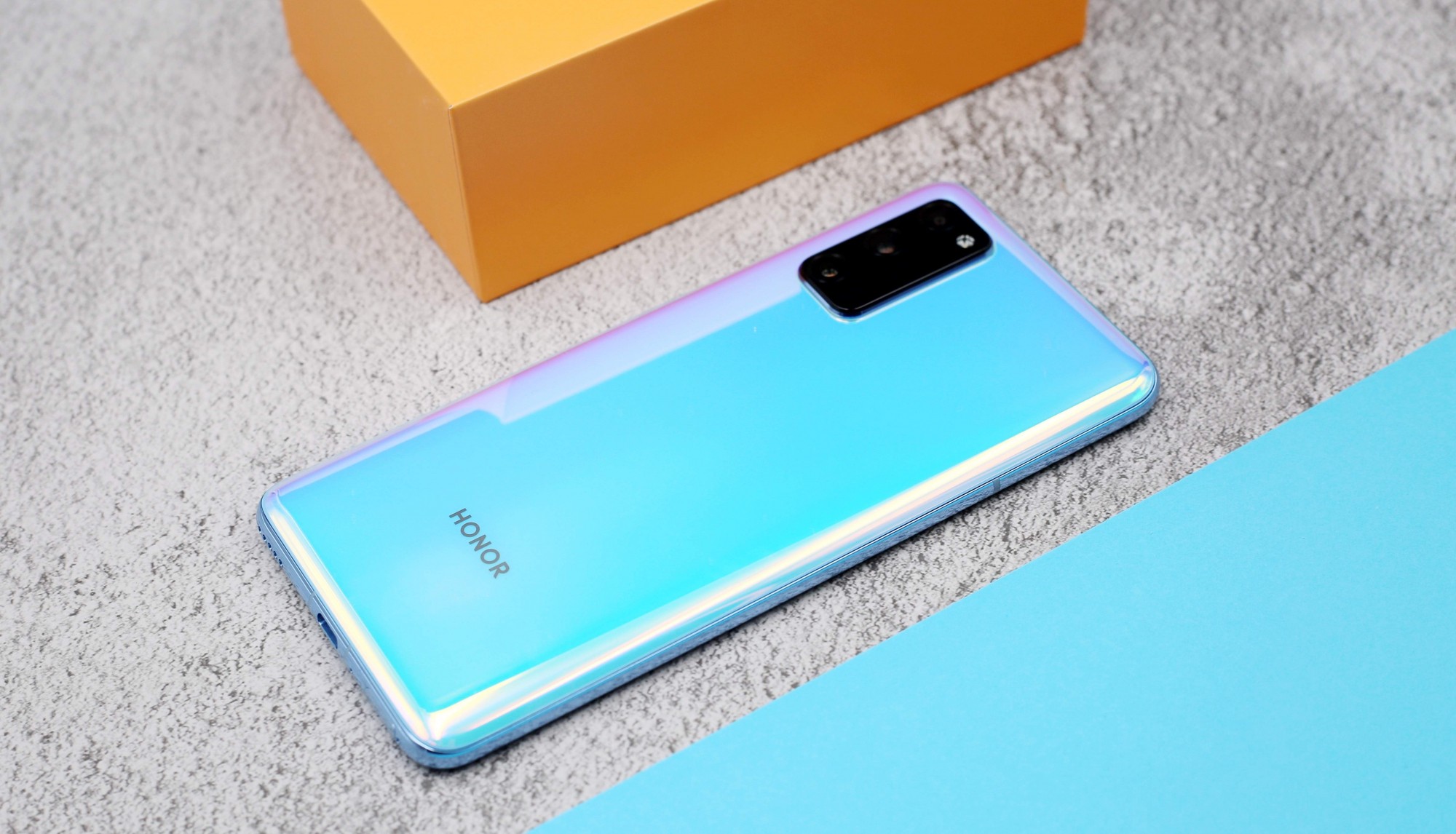 荣耀v30 pro颜值相当的出彩-潮玩数码