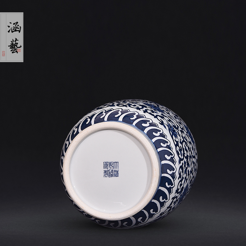 Jingdezhen ceramics hand - made antique blue and white porcelain vase sitting room place flower arrangement of new Chinese style decoration craft gift
