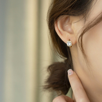 Diamond Earrings Woman Fall Port Wind Advanced Sensation Light Lavish Fashion Ear Buttons 2021 New Tide Niche Ear Accessories