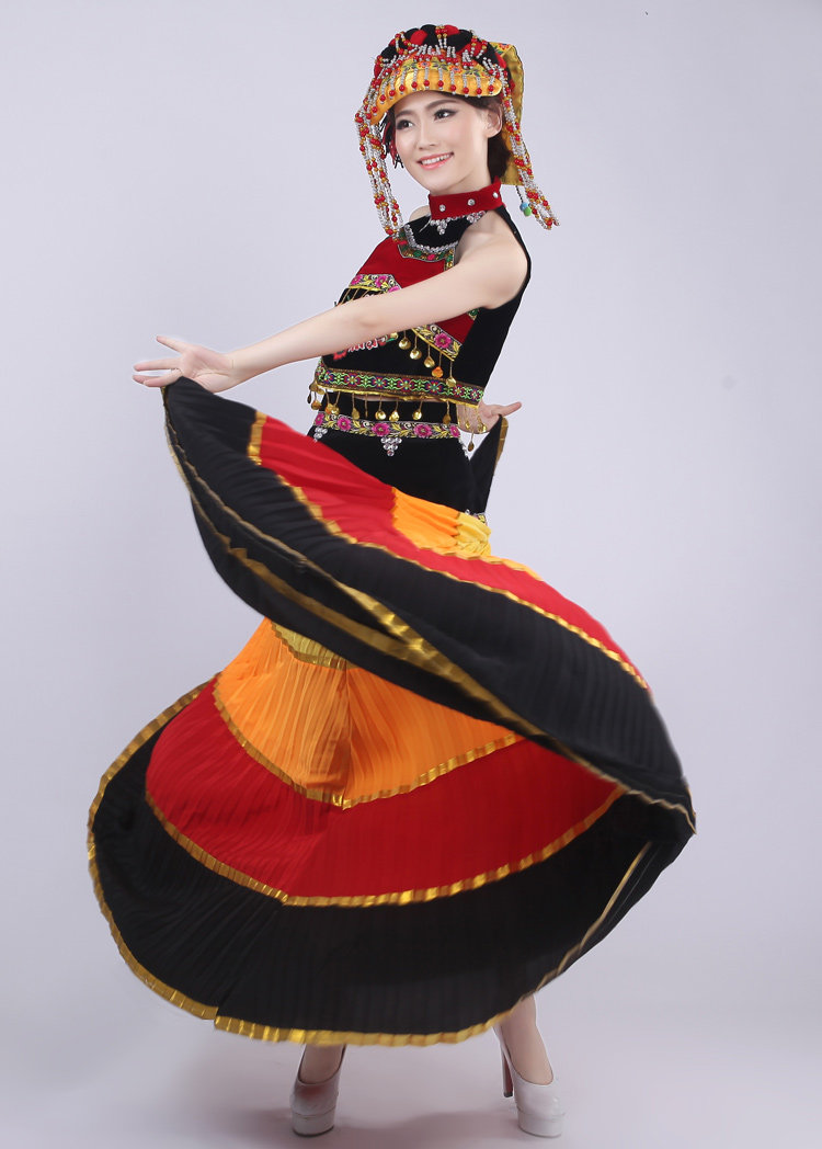 彝族舞蹈演出服女装大摆裙火把节舞台表演服装民族一件代发