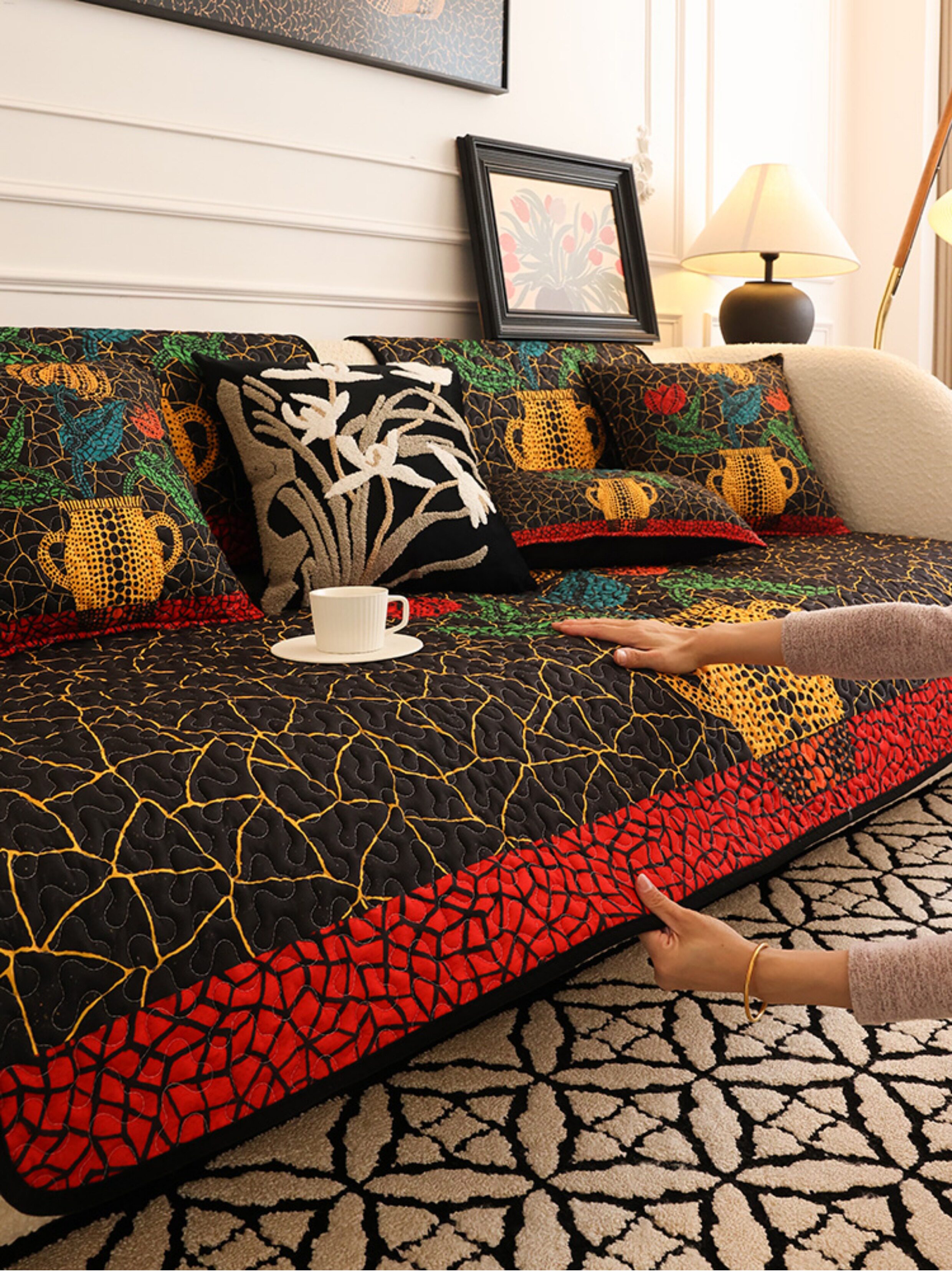 草间弥生时尚沙发垫四季通用客厅防滑沙发盖布靠背巾现代耐脏坐垫