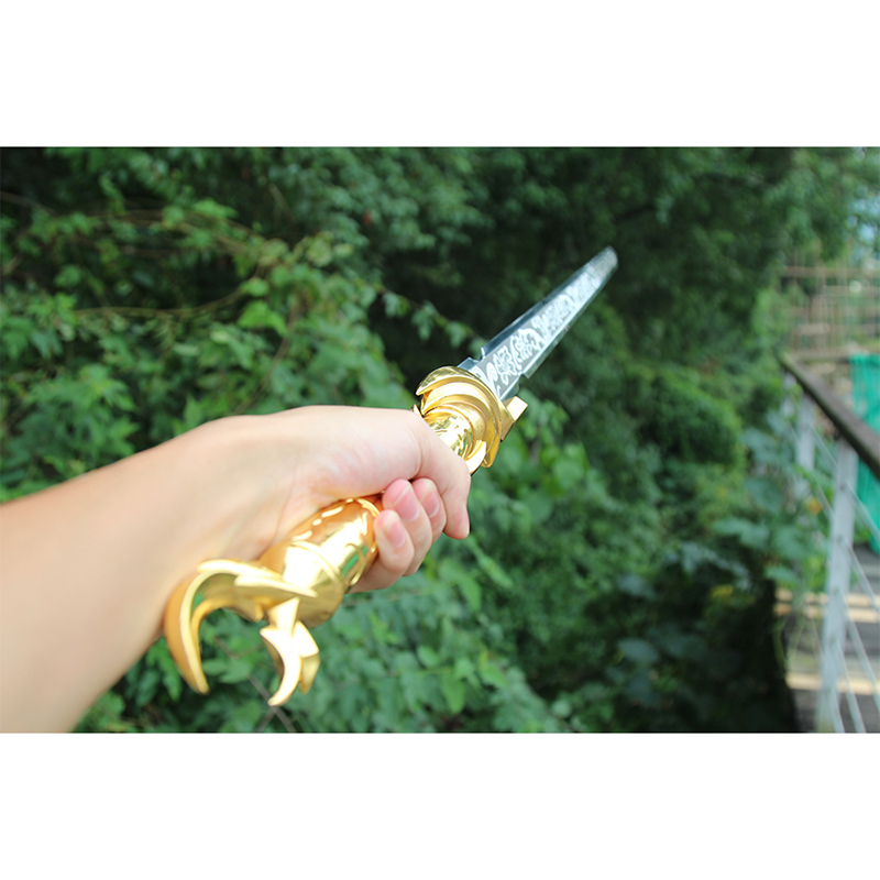 longquan sword, film and television agents ChuQiaoChuan concubine to the residual red sword sword broken month weapon is not edged usually