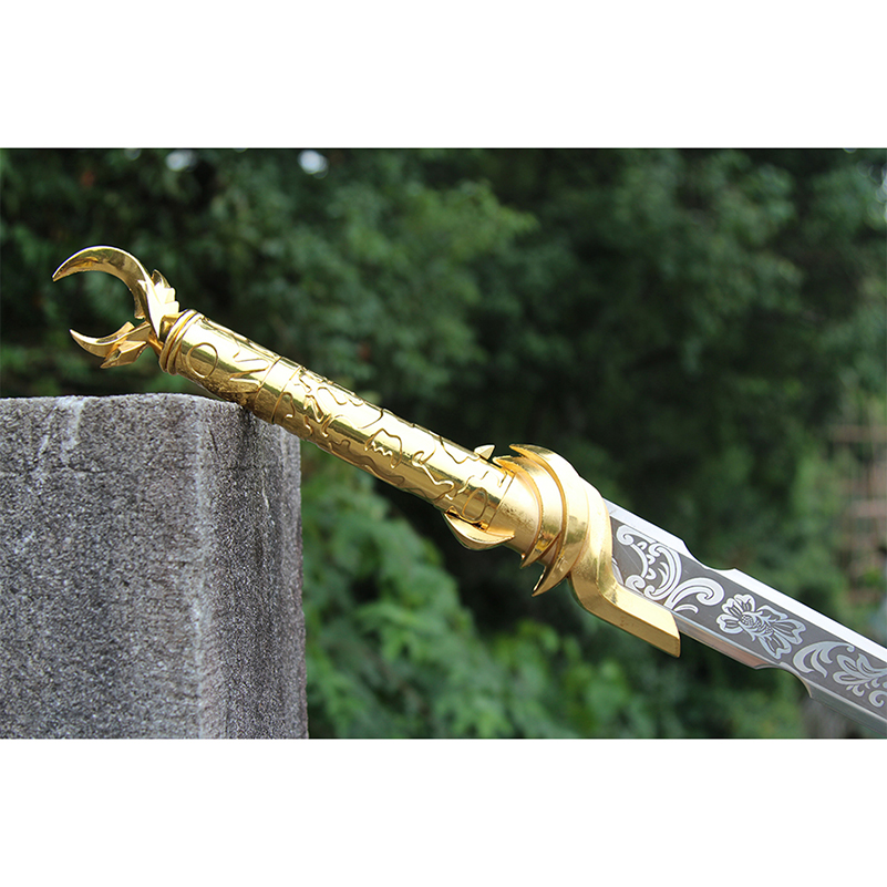 longquan sword, film and television agents ChuQiaoChuan concubine to the residual red sword sword broken month weapon is not edged usually