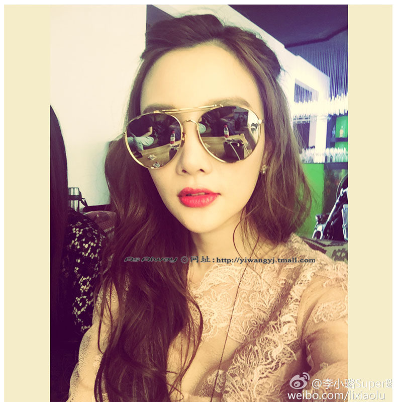 正品打折韩国V牌炫彩膜偏光太阳眼镜女明星李