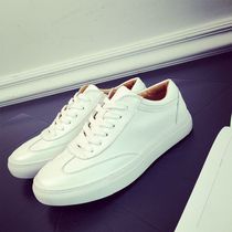 2021 Korean version of mens minimalist pure color lace board shoes white leather shoes fashion street 100 hitch casual mens shoes personality