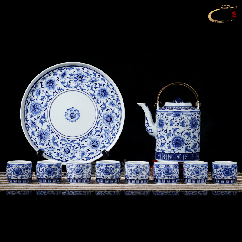 And auspicious old ceramic kung fu tea set gift of jing DE suit all hand blue And white lotus flower girder pot set