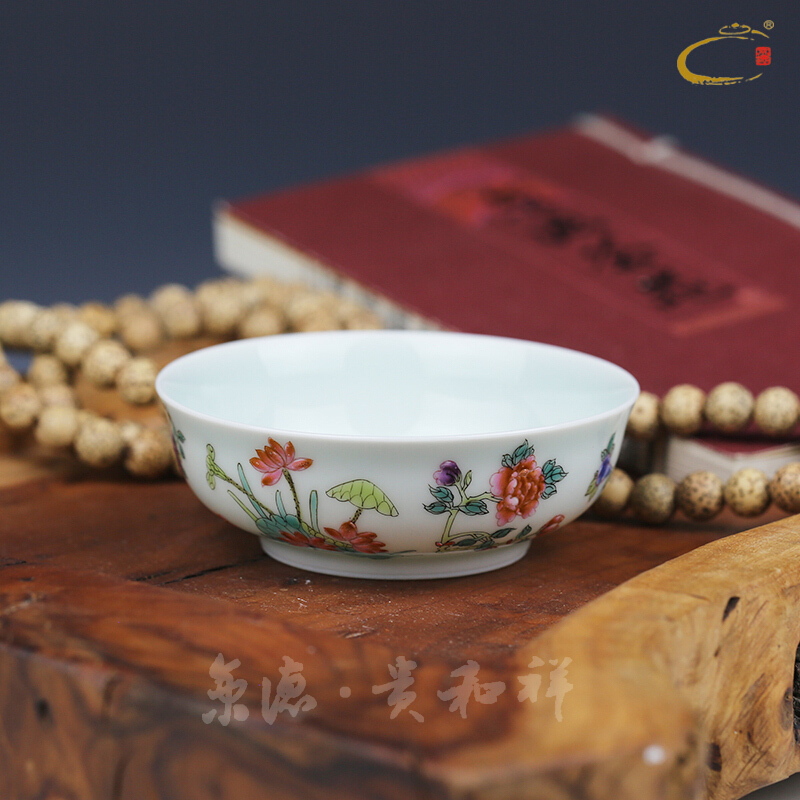 Cherished and auspicious jing DE famille rose flowers cup jingdezhen hand - made ceramic kung fu tea cup sample tea cup bowl