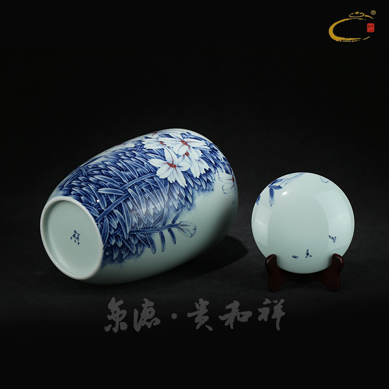 And auspicious jing DE collection jingdezhen blue And white lilies - glazed caddy fixings in large tea packaging POTS