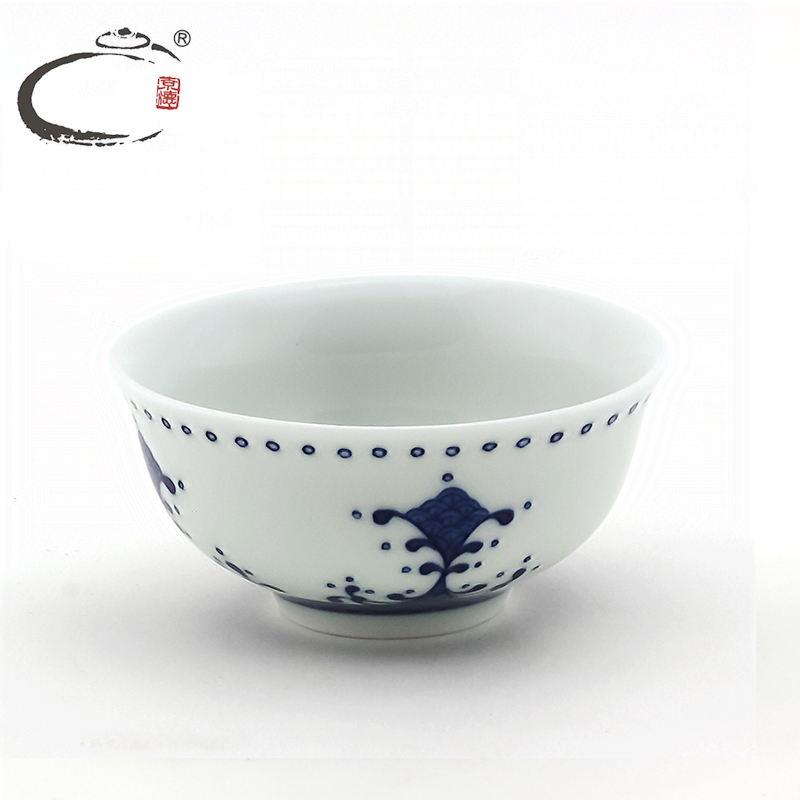 Jingdezhen blue and white porcelain and auspicious leap cup hand - made kung fu tea cup sample tea cup tea bowl