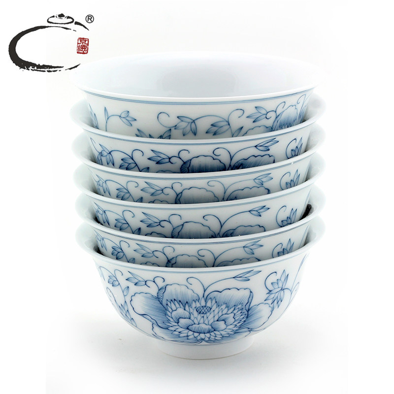 And auspicious treasure flower of blue And white porcelain tableware jingdezhen tableware bowl dish gift box packaging group