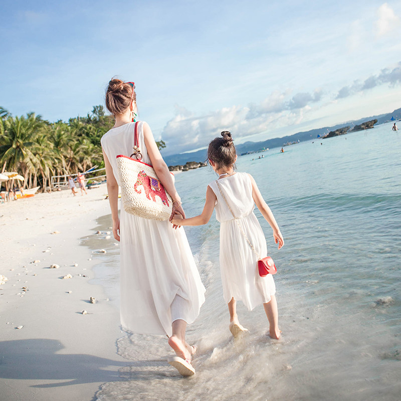 亲子装夏装沙滩裙2018新款潮母女装长裙海边度假公主连衣裙全家装_折2