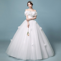 Wedding dress 2021 New tailing princess dream bride wedding Sensei Palace Europe and America luxury shoulder travel shoot winter