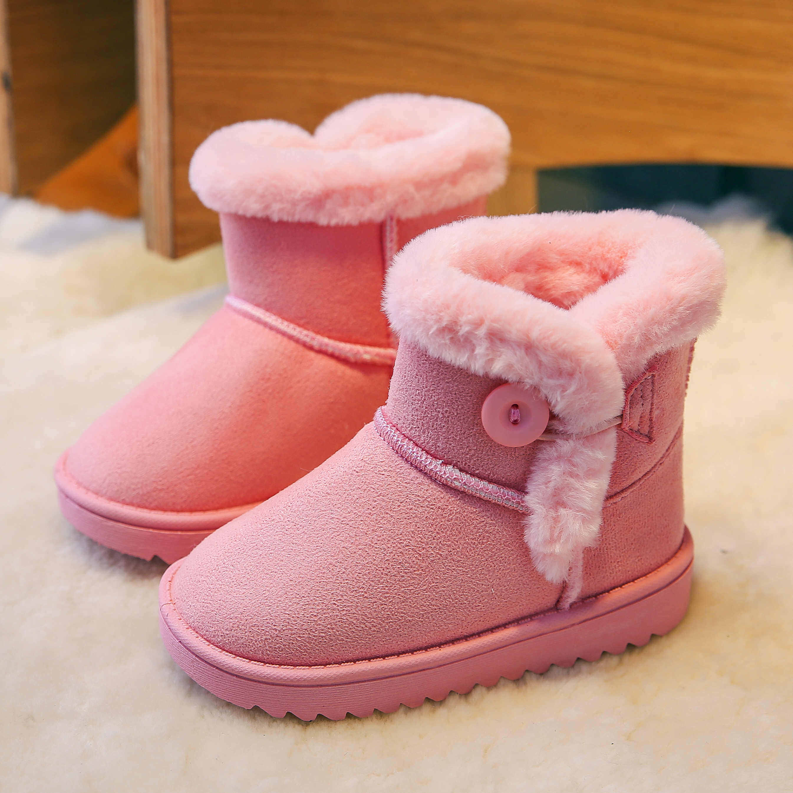 儿童雪地靴冬季加绒加厚