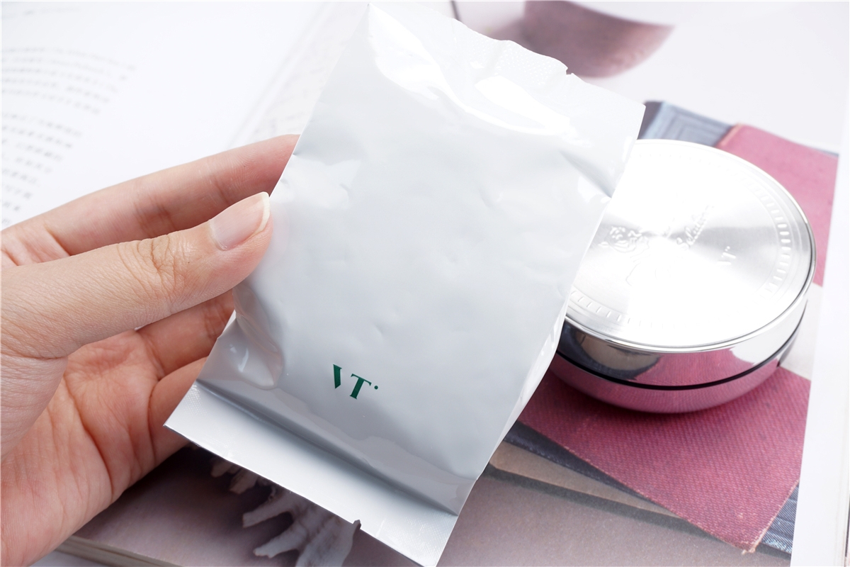 油痘肌亲妈!VT白金老虎气垫养肤上妆