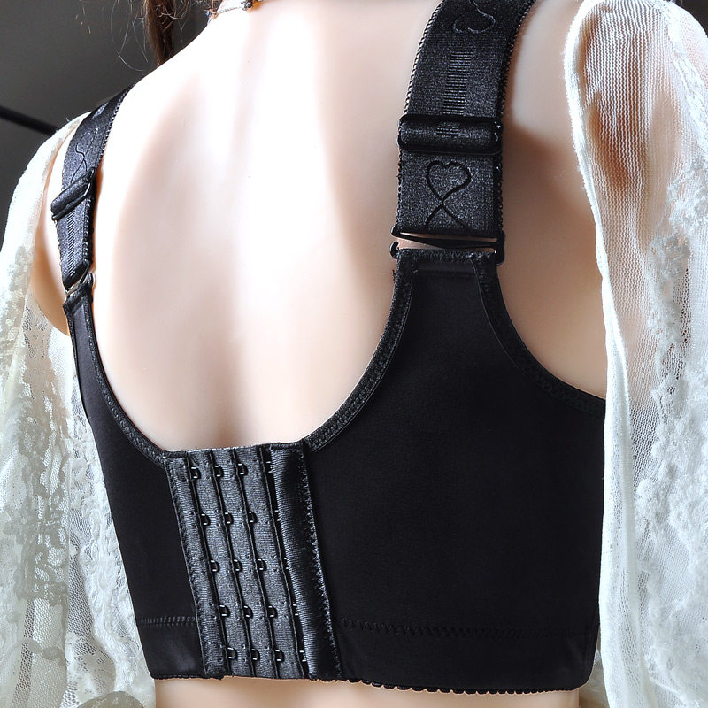 产品参数:品牌:琪琪伊款号:wen1705罩杯款式:全罩杯罩杯厚度:薄杯肩带