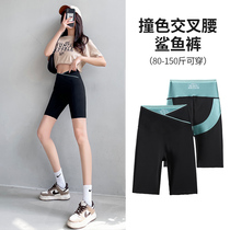 Cross waist 50% Shark Pants Woman outside wearing summer slim fit tight close-up Hip Bali yoga Bottom Shorts