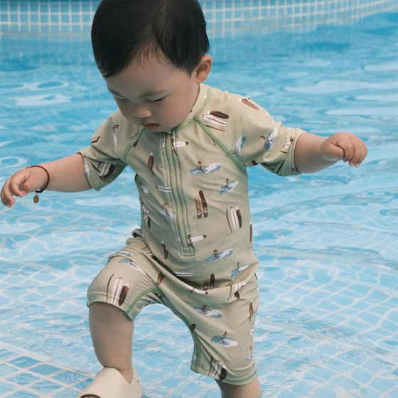URCKASY boys 2025 new swimsuit super fashionable children's swimsuit quick-drying sun protection baby swimsuit summer
URCKASY boys 2025 new swimsuit super fashionable children's swimsuit quick-drying sun protection baby swimsuit summer