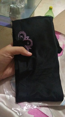 宝贝收到,穿着舒服,外观好看靓丽新颖,布料摸起来很舒服,价格优惠,下次还来光顾 宝贝收到,穿着舒服,外观好看靓丽新颖,布料摸起来很舒服,价格优惠,下次还来光顾