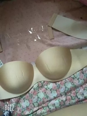 很舒适，不会掉，有点聚拢，超级喜欢，还不会漏出