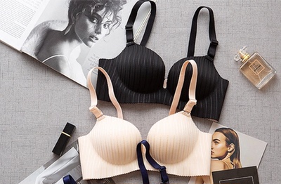 内衣不错，很轻质量又很好，超聚拢，会回购的～