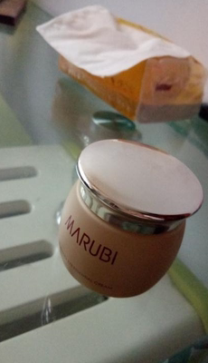 如何评价解说丸美眼霜效果怎么样,丸美眼霜适合什么年龄段的人用