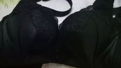 宝贝收到了 就试了一下 上身很舒服 质量也好 性比价很高