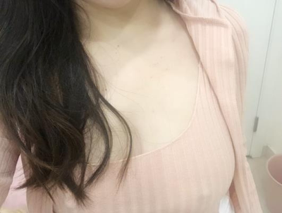 显瘦, 很不错, 百搭， 质量也好好，总体还是值得推荐的，外穿打底都是杠杠的...美丽动人心弦的喜欢很棒质量给力，好看的不要不要的.别犹豫了挺好的！东西收到，很满意!真的是超级好的卖家，真的太好了，价格实惠绝对物超所值，太喜欢了！宝贝不错，质量真的很好，买的特别划算,超好的啊！这次网购是我最满意的的一次，真的太划算便宜啦，这个价格能买到，这么好的宝贝真的是物有所值,与卖家描述的完全一致，很满意，性价比很高，质量也很好，非常划算发货速度非常快，非常棒！棒棒棒 超级棒棒棒棒，宝贝，正是我需要的，收到的时候包装完整，打开后让我惊喜的是，宝贝比我想象中的还要好！不得不得竖起大拇指，真是物美价廉，发货速度非常快，物流也很快，第二天就到了，包装很漂亮，客服服务态度很好，详细的解答了我的问题，卖家很好，下次还要来买！会推荐给朋友过来买！这是最满意的一次购物!下次需要的时候我还会再回购的。非常棒！！好评。下次还要来买！会推荐给朋友过来买！5分好评！！！