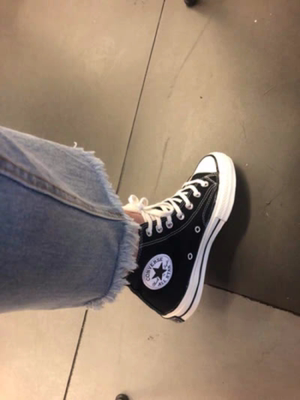 一分价钱一分货，质量很好，尺码标准，穿着舒服，颜色很正