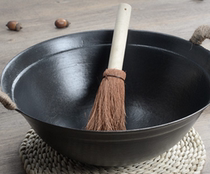 Rural traditional iron pot cast iron pot old-fashioned pig iron brewing pot cooking pot cooking big iron pot hand-made sand big pot