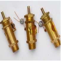 Safety valve 4 points 3KW steam generator safety valve discharge pressure reducing valve A21W16T50T high pressure air compressor