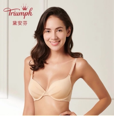 买过那么多内衣还是觉得黛安芬的最好穿，钢圈也比较适合我。但是这款对平胸来说还是有点空杯。买过那么多内衣还是觉得黛安芬的最好穿，钢圈也比较适合我。买过那么多内衣还是觉得黛安芬的最好穿，钢圈也比较适合我。买过那么多内衣还是觉得黛安芬的最好穿，钢圈也比较适合我。