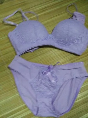 穿着很舒服，质量也可以，物流也很快，总之可以推荐