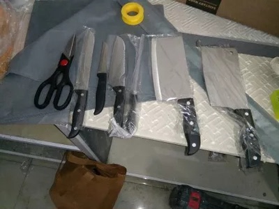 um/优盟 UM-B803抽油烟机顶吸式壁挂吸油烟机欧式抽烟机家用特价