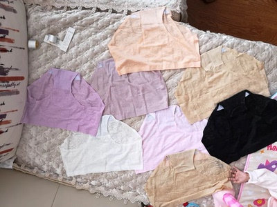 质量感觉挺好的，摸起来很舒服，大小也合适，不错的。