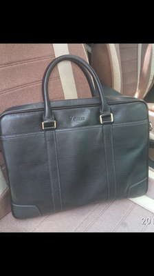 讨论Volition男包怎么样，质量很差是真的吗