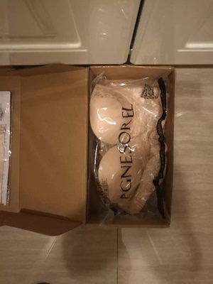 文胸收到了,物流还是蛮给力的,由于自己胸部较大,买之前特别担心不适合,收到货试穿后简直太棒了,完全撑得起!哈哈,聚拢效果也很好,不用担心会滑落,很满意,有需要再来 文胸收到了,物流还是蛮给力的,由于自己胸部较大,买之前特别担心不适合,收到货试穿后简直太棒了,完全撑得起!哈哈,聚拢效果也很好,不用担心会滑落,很满意,有需要再来