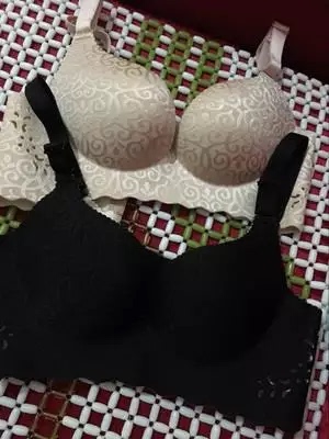 宝贝收到了！试了一下！刚好而且还很舒服！质量还很好