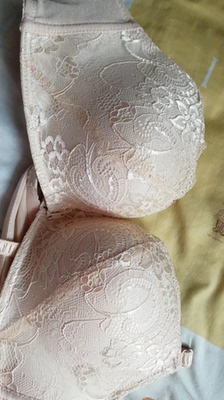 料子及做工都吾错，舒服透气，是第二次购买了，物流给力。