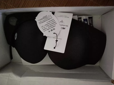 聚拢效果不错，穿正装的时候戴这个挺合适的，包装真的精美，下次有需要再来