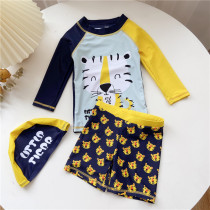  Childrens swimsuit Boys swimming trunks Korean baby ins split sunscreen quick-drying boy small and medium childrens swimsuit set