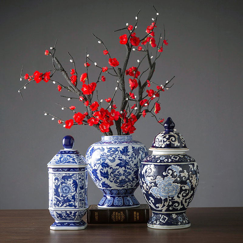 Blue and white porcelain vase furnishing articles living room jingdezhen ceramic bottle furnishing articles the new Chinese rich ancient frame of Blue and white porcelain porcelain