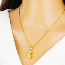 Official website Lao Fengxiang Vietnam sand gold necklace female imitation 24k gold jewelry for a long time does not fade butterfly pendant 999