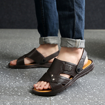 Sandals Men wear fashion casual shoes in summer outside the old mans father anti-slip waterproof word slip beach shoes