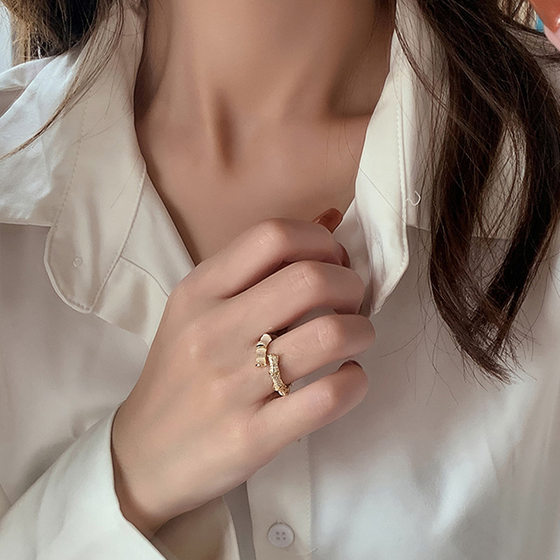 2025 BBK 대각 BAMBOO Sterling Silver Ring 여성 패션 성격 화이트 하이 엔드 지르콘 오프닝 링 한국 버전 링 2025 BBK 대각 BAMBOO Sterling Silver Ring 여성 패션 성격 화이트 하이 엔드 지르콘 오프닝 링 한국 버전 링
