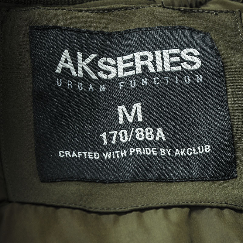 AK男装 2016冬季新款都市特工MA-1短款羽绒服纯色鸭绒潮流外套产品展示图2