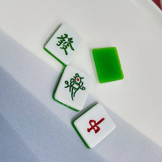 시뮬레이션 UNZIP Mahjong DIY 수제 수지 액세서리 휴대 전화 케이스 헤어 액세서리 신발 시뮬레이션 UNZIP Mahjong DIY 수제 수지 액세서리 휴대 전화 케이스 헤어 액세서리 신발