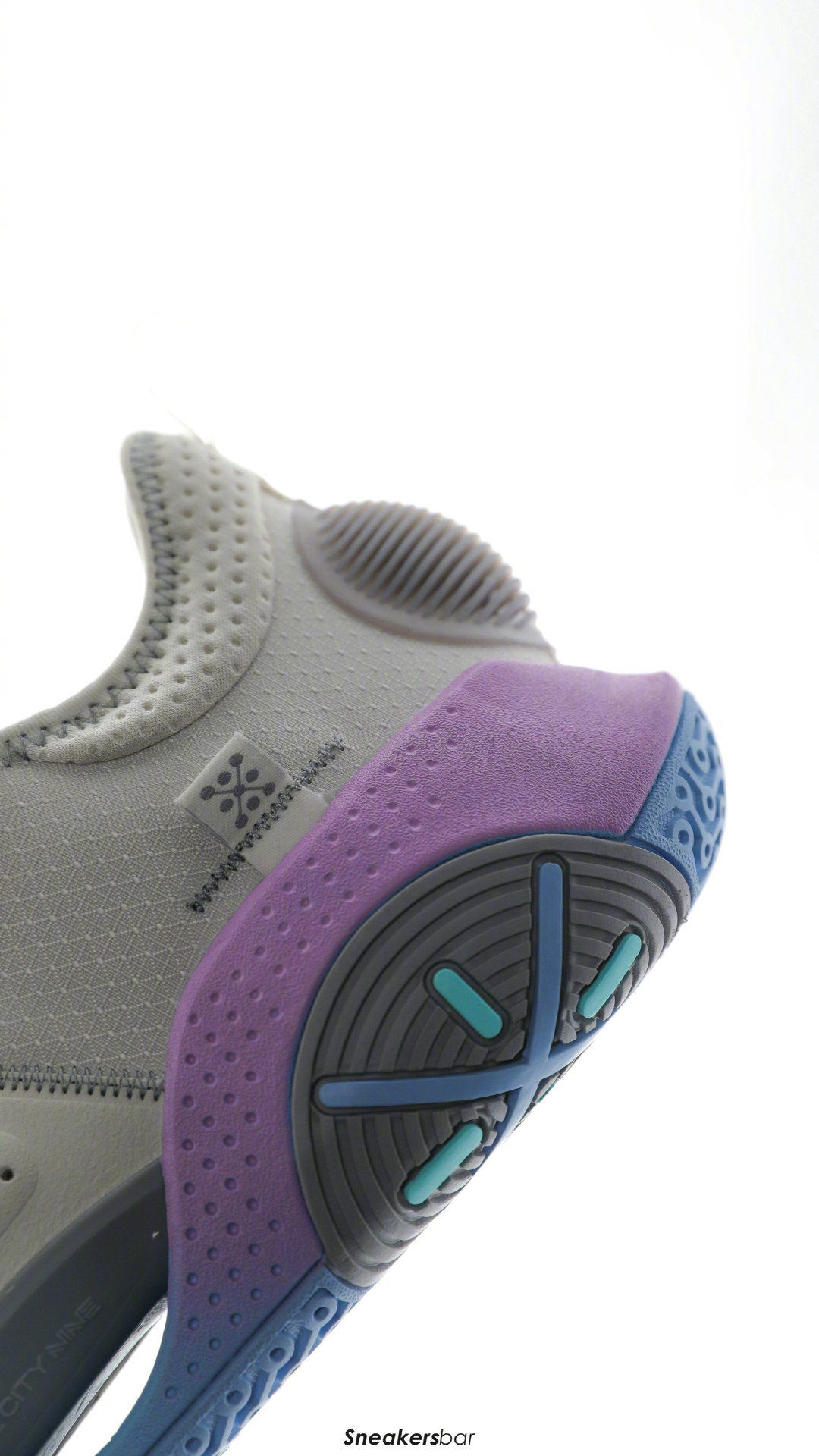 李宁韦德全城9棉花糖无眠牛年男子防滑减震回弹42篮球鞋abar005-2