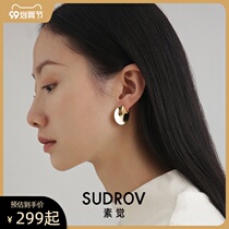 Plain niche design sterling silver earrings female 2021 new simple cold wind temperament earrings personality ear studs