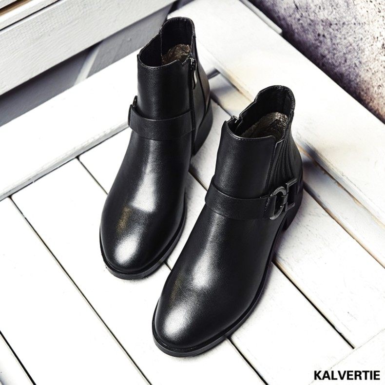 【卡佛缇旗舰店】圆头橡胶平底秋冬时尚黑色平跟鞋修面皮欧洲站女靴